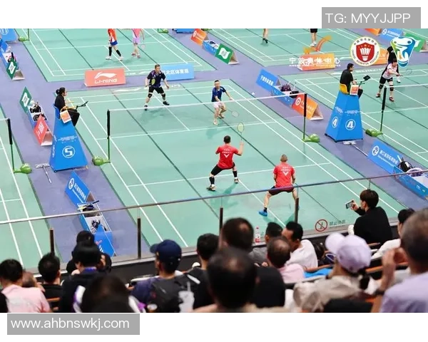 周强独家分享羽毛球技巧与心得体会助你提升竞技水平 周强独家分享羽毛球技巧与心得体会助你提升竞技水平